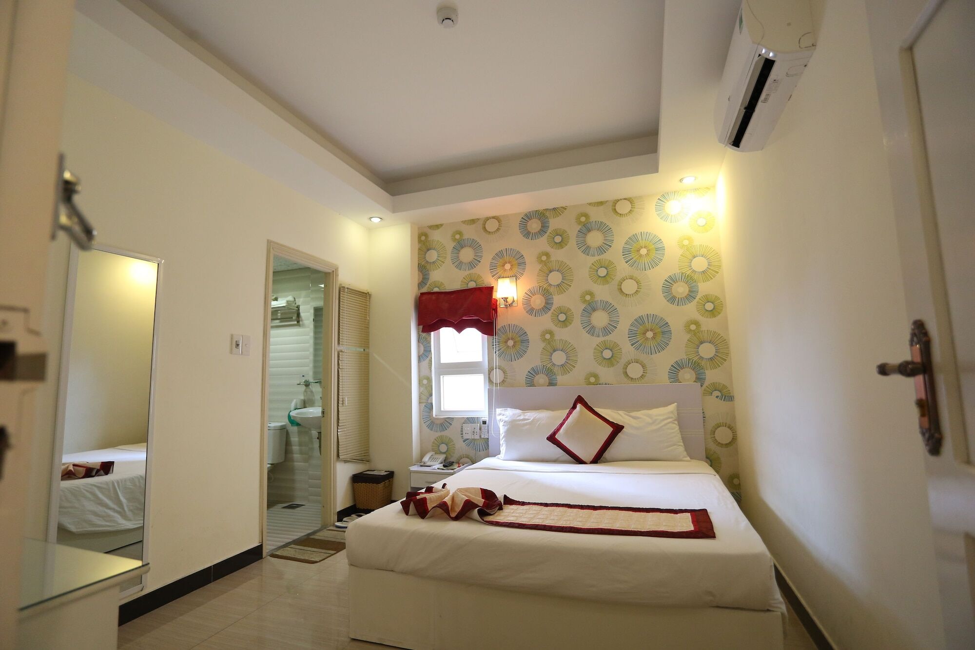 Minh Hoang Hy Hotel Дананг Экстерьер фото
