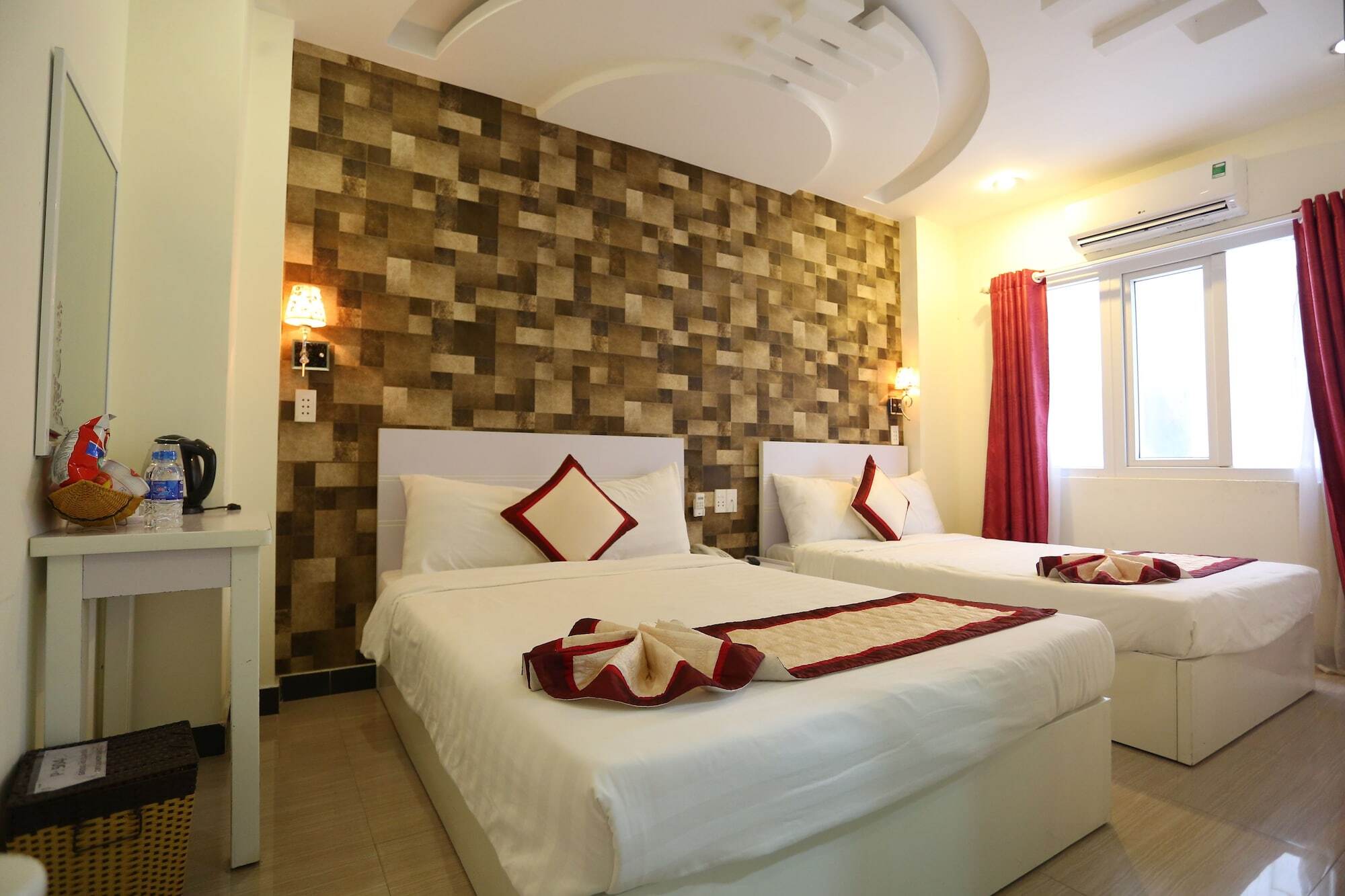 Minh Hoang Hy Hotel Дананг Экстерьер фото